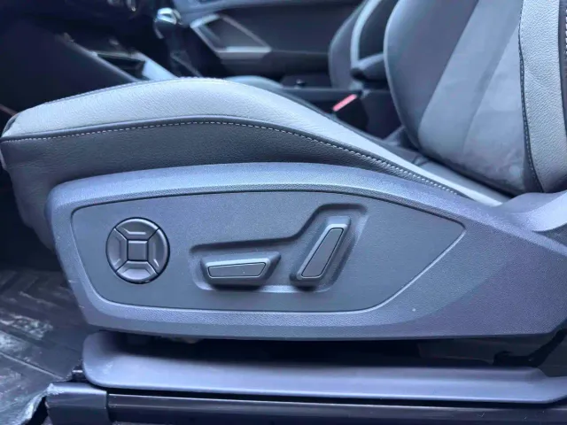 Audi Q3 — Фото автомобиля 19