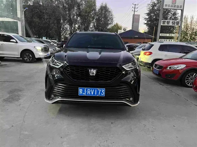 Toyota Crown Kluger — Фото автомобиля 2