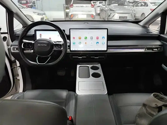 GAC Aion Y — Фото автомобиля 9