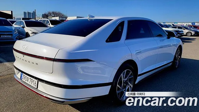 Hyundai Grandeur Grandeur (GN7) 3.5 LPG 2WD (Такси) — Фото автомобиля 2