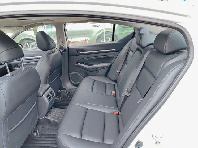 Nissan Teana — Фото автомобиля 8
