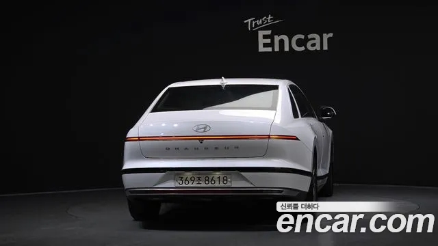 Hyundai Grandeur — Фото автомобиля 4