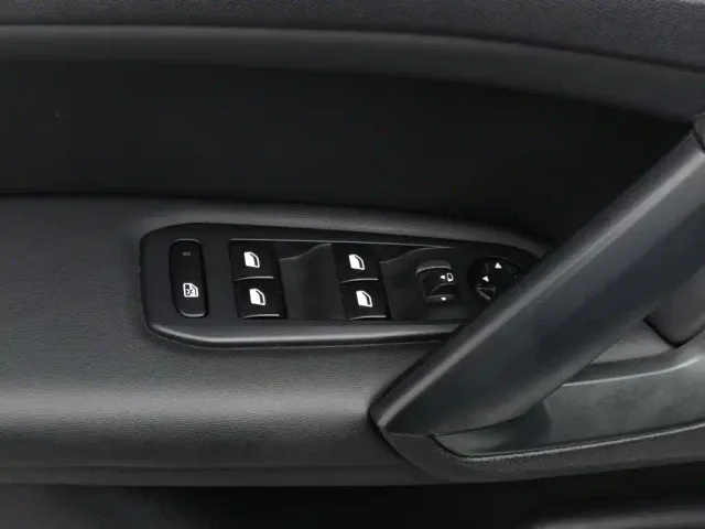 Peugeot 408 — Фото автомобиля 9