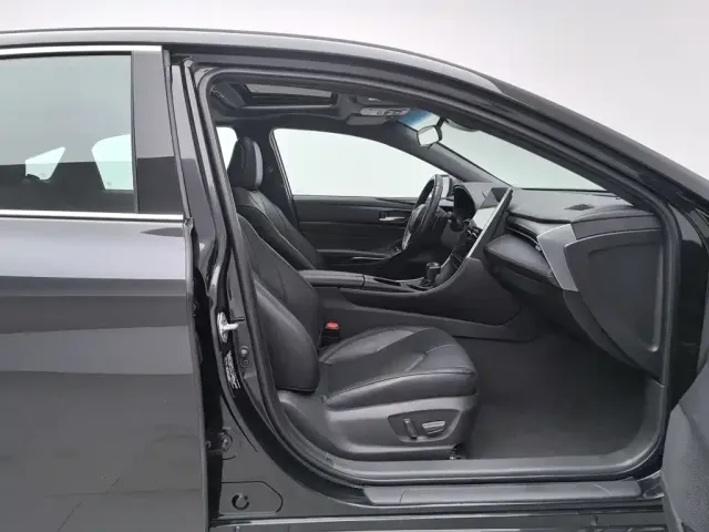 Toyota Avalon 2022 2.5L Luxury Edition — Фото автомобиля 23