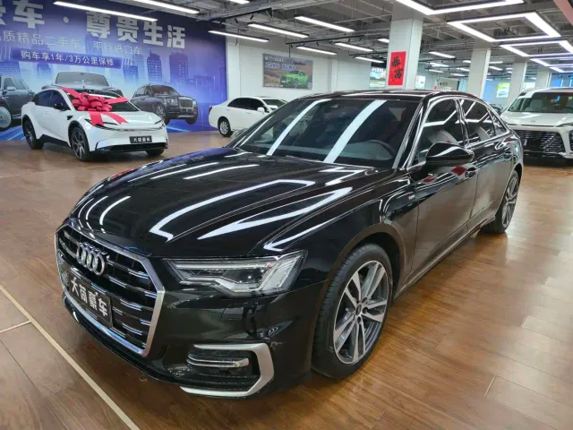 Фотография автомобиля — Audi A6L