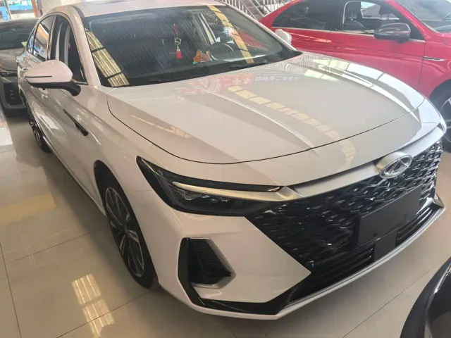 Chery Arrizo 8 — Фото автомобиля 3