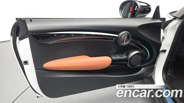 MINI Cooper — Фото автомобиля 24