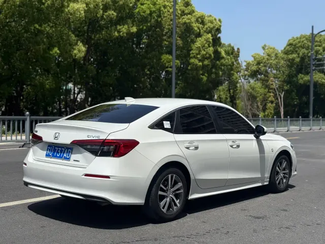 Honda Civic — Фото автомобиля 5