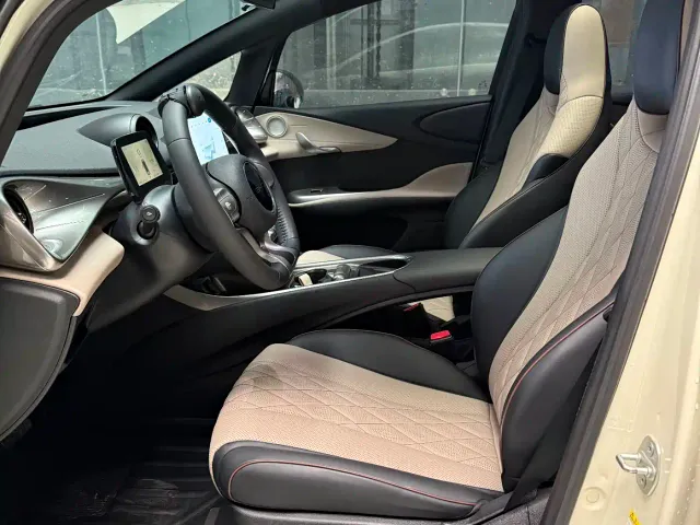 BYD Dolphin — Фото автомобиля 12