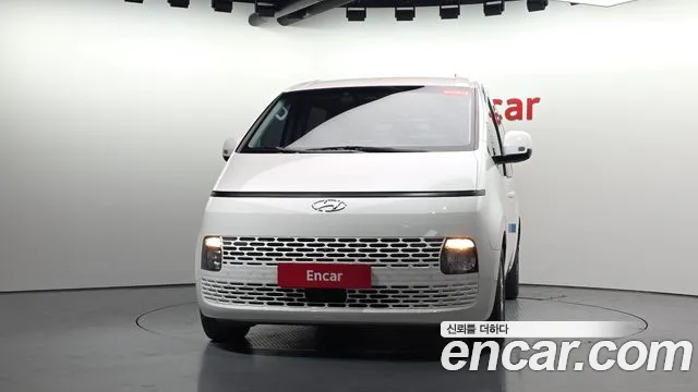 Hyundai Staria — Фото автомобиля 3