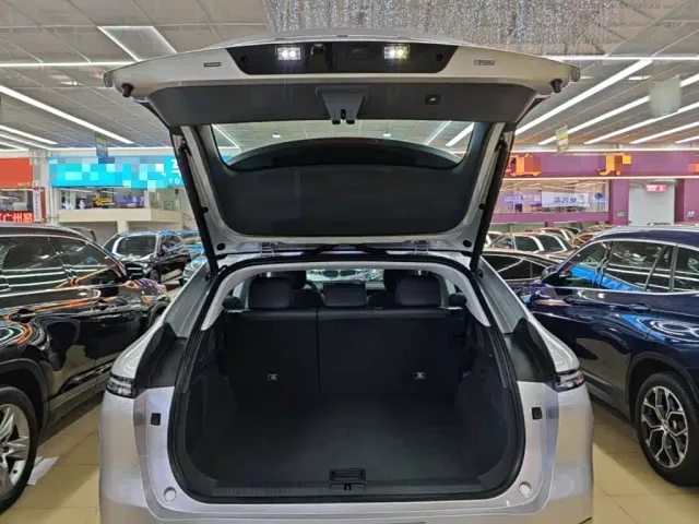 Xpeng G6 — Фото автомобиля 18