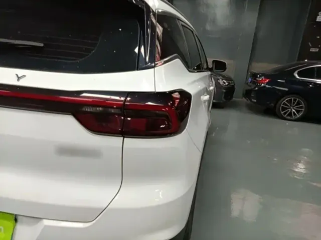 Chery Tiggo 7 PLUS — Фото автомобиля 23