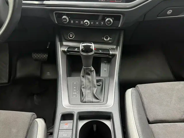 Audi Q3 — Фото автомобиля 13