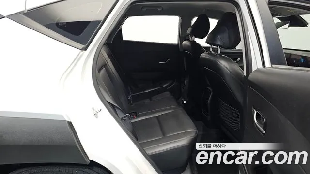 Hyundai Kona SX2 — Фото автомобиля 11