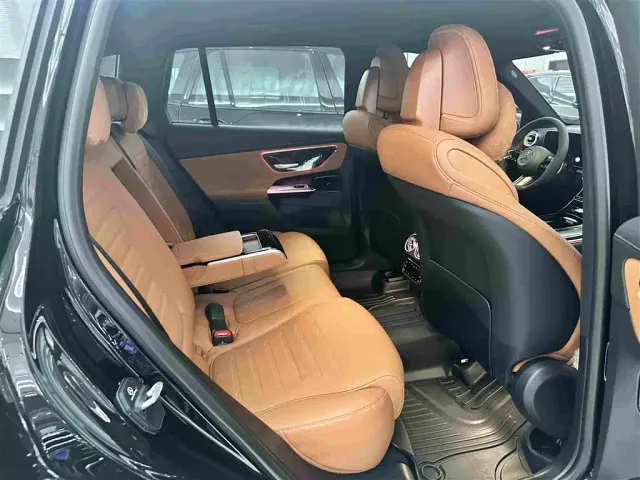 Mercedes-Benz GLC-Class — Фото автомобиля 16