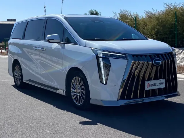 GAC Trumpchi M8 — Фото автомобиля 3