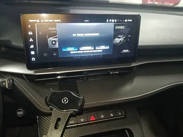 Haval H6 — Фото автомобиля 12