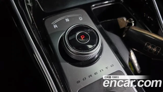 Kia Sorento Sorento 4-е поколение Бензин 2.5T 4WD — Фото автомобиля 8