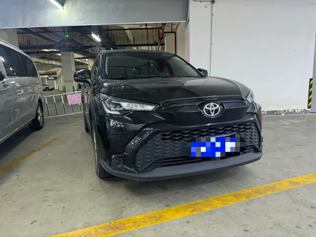 Toyota Frontlander — Фото автомобиля 3