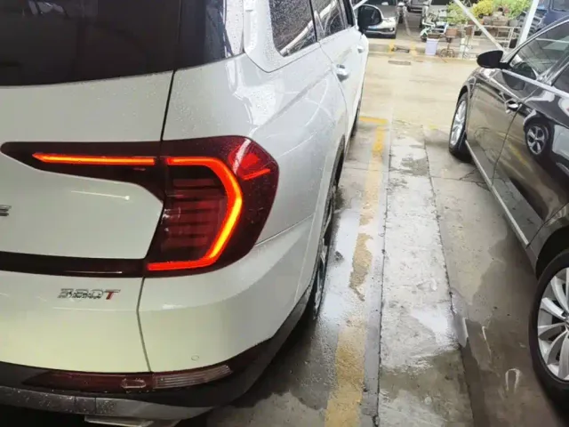 Hyundai Santa Fe — Фото автомобиля 7