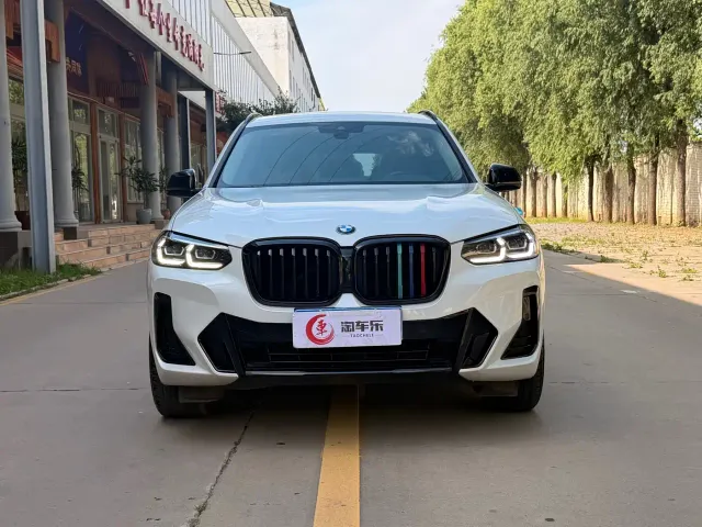 Фотография автомобиля — BMW X3