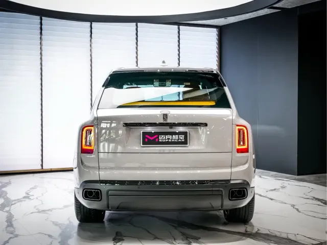 Rolls-Royce Cullinan — Фото автомобиля 4