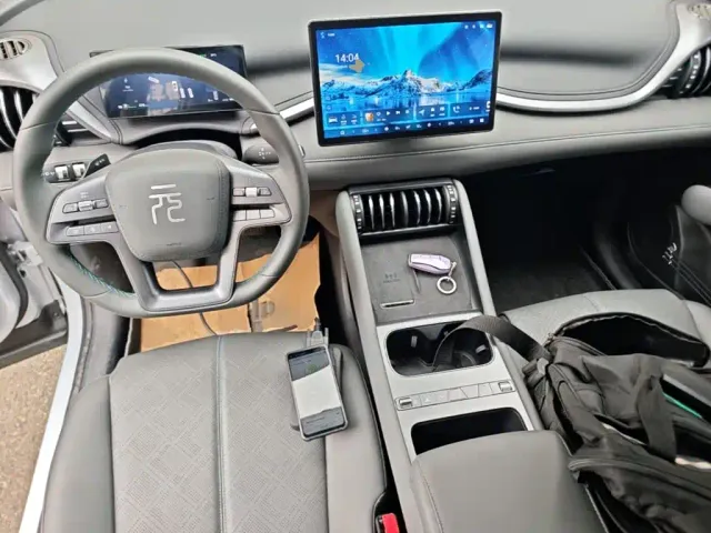 BYD Yuan PLUS — Фото автомобиля 9
