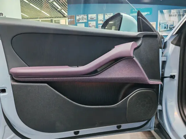Nio ET5 Touring — Фото автомобиля 18