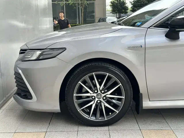 Toyota Camry — Фото автомобиля 13