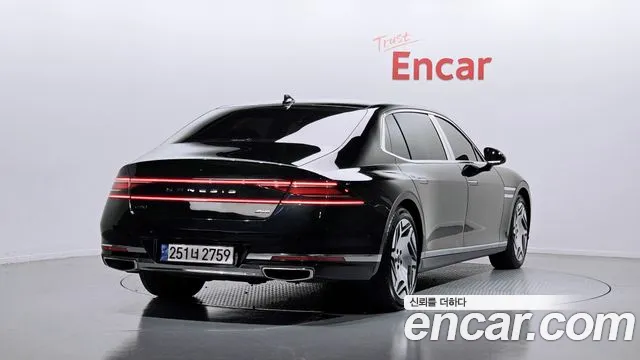 Genesis G90 — Фото автомобиля 2