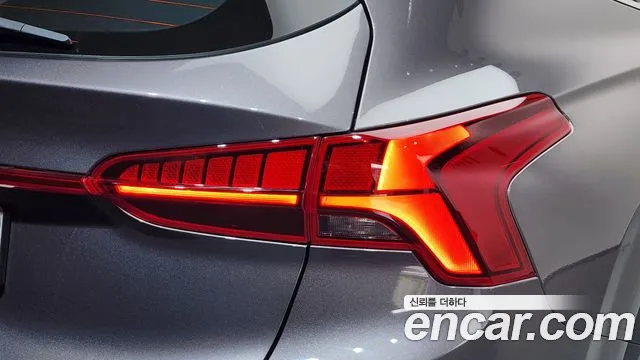 Hyundai Santa Fe Santa Fe (New) — Фото автомобиля 23