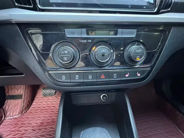 Skoda Kamiq — Фото автомобиля 14