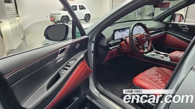 Genesis GV80 — Фото автомобиля 7
