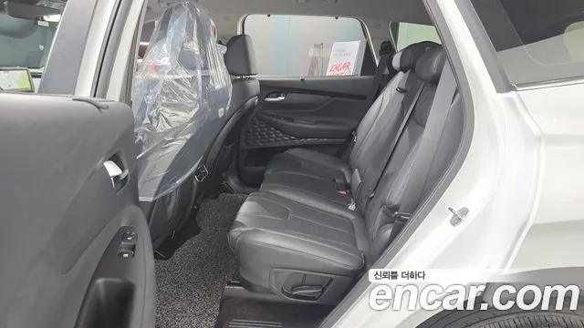 Hyundai Santafe Новый Santa Fe Дизель 2.2 4WD — Фото автомобиля 12