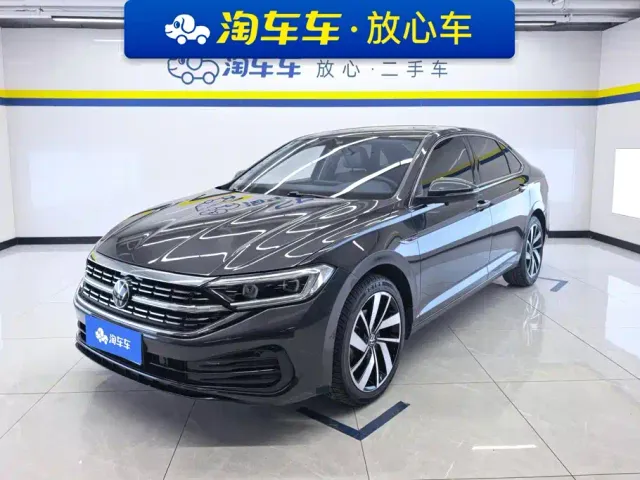 Фотография автомобиля — Volkswagen Sagitar