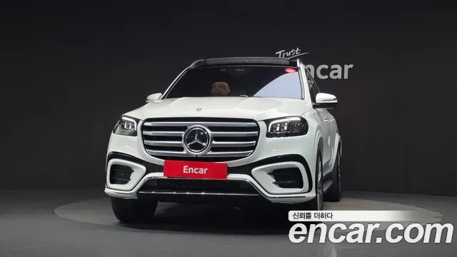 Mercedes-Benz GLS-Class — Фото автомобиля 3