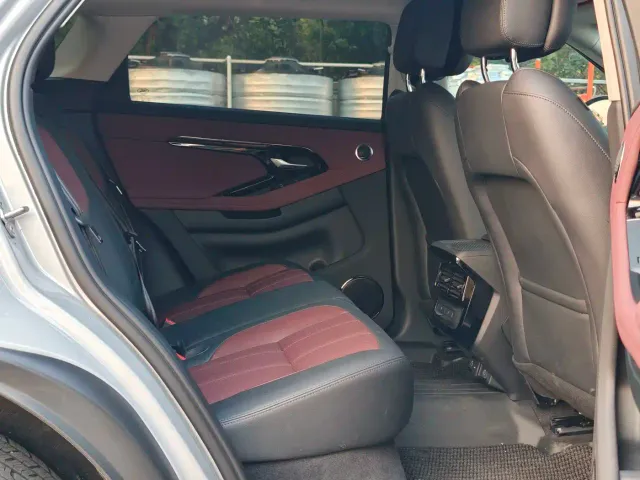 Land Rover Range Rover Evoque — Фото автомобиля 20
