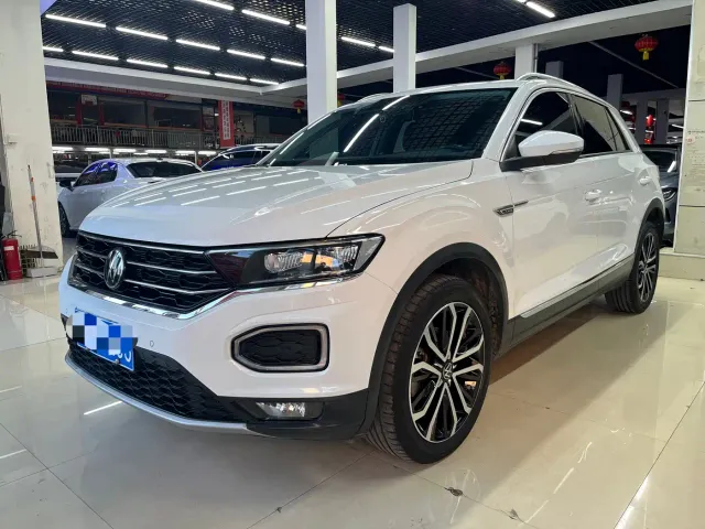 Фотография автомобиля — Volkswagen T-Roc