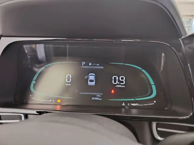 Hyundai Elantra — Фото автомобиля 12
