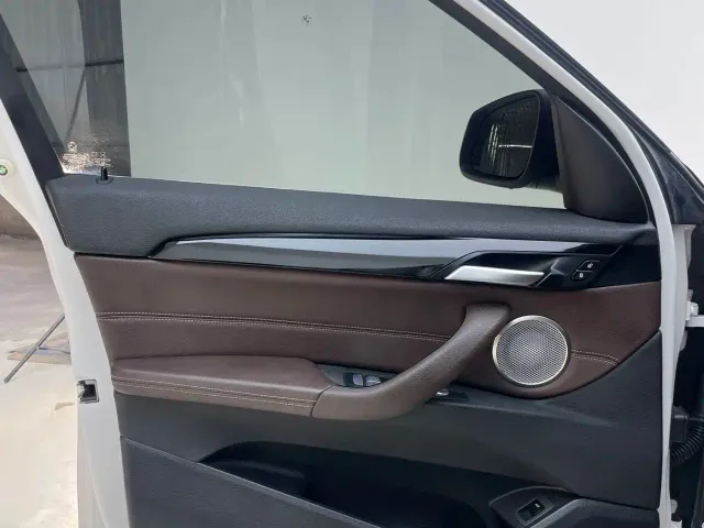 BMW X1 — Фото автомобиля 17
