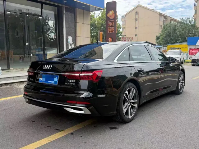 Audi A6L — Фото автомобиля 4