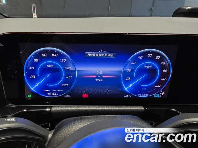 Mercedes-Benz EQA H243 — Фото автомобиля 8