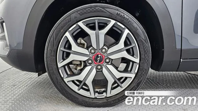 Kia Seltos Seltos Бензин 1.6 турбо 2WD — Фото автомобиля 5