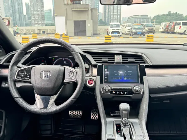 Honda Civic — Фото автомобиля 9
