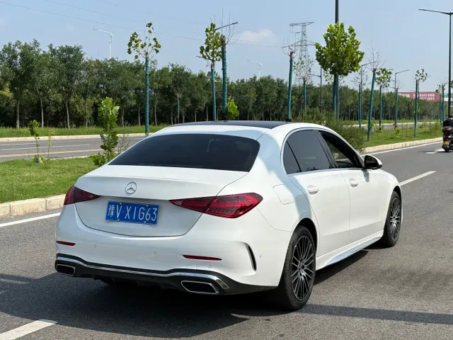 Mercedes-Benz C-Class — Фото автомобиля 9