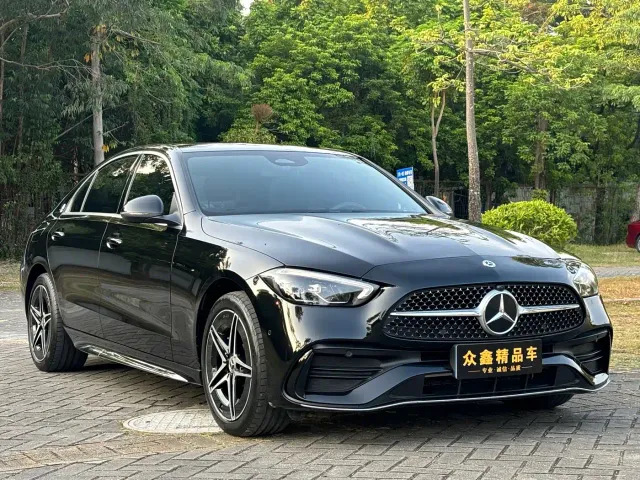 Mercedes-Benz C-Class — Фото автомобиля 3