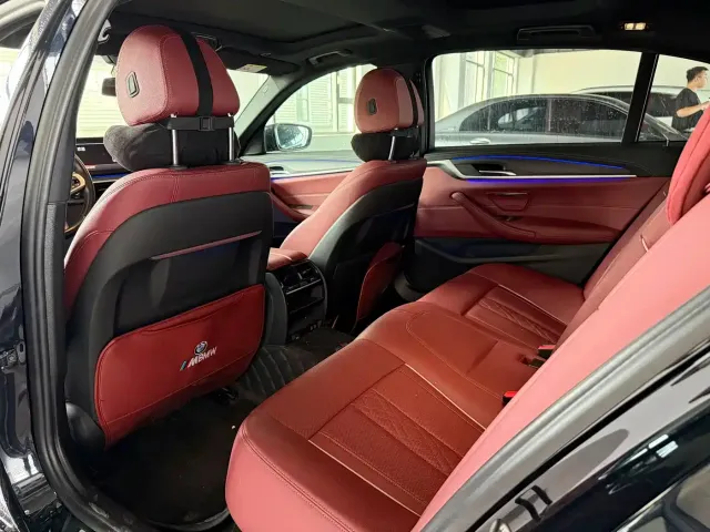 BMW BMW 5 Series 2022 530Li Leading M Sport Package — Фото автомобиля 8