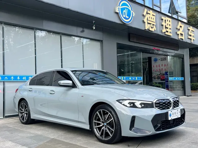 BMW 3 Series — Фото автомобиля 4