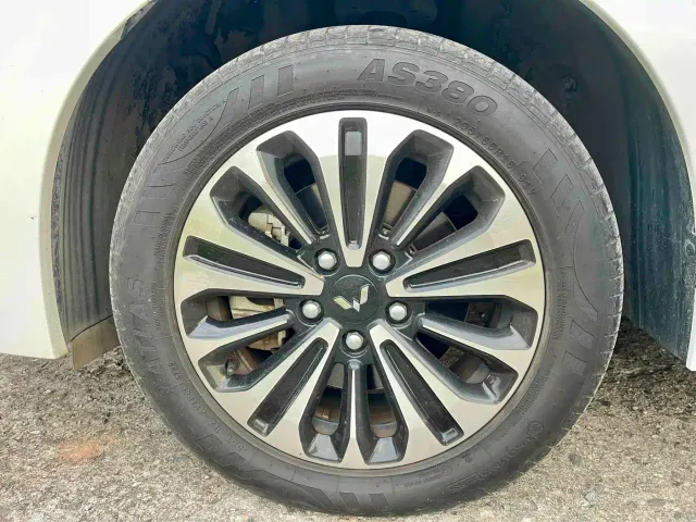 Wuling Jiachen — Фото автомобиля 17