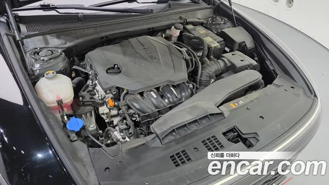 Hyundai Grandeur Grandeur (GN7) 2.5 Бензин 2WD — Фото автомобиля 6